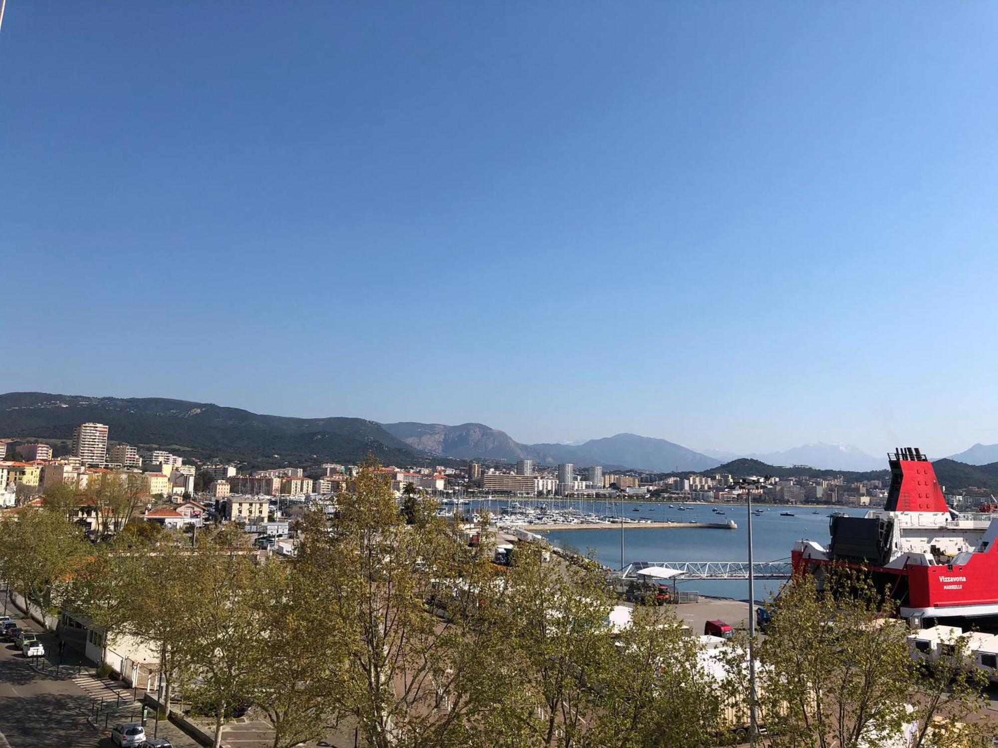 Hotel le Dauphin Ajaccio  Zimmer foto