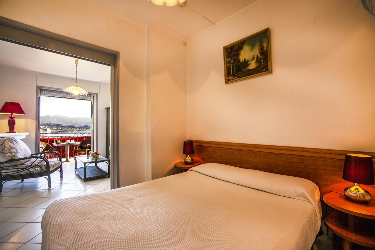 Hotel le Dauphin Ajaccio  Exterior foto
